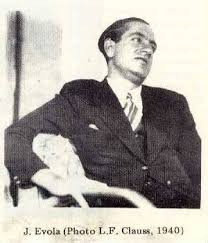 Juluis Evola 1940